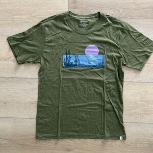 Cotopaxi Graphic Tee -- Men's Medium Night Scene -- NEW